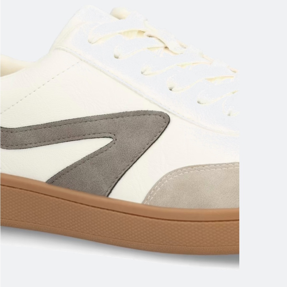DV by Dolce Vita Valet Sneakers Women’s 7.5 Grey Colorblock Gum Sole - Picture 12 of 15